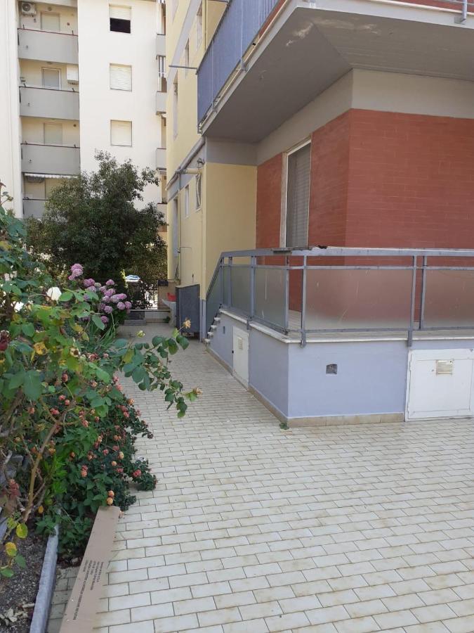 Casa Blu Apartment ฟอลลอนนีกา ภายนอก รูปภาพ