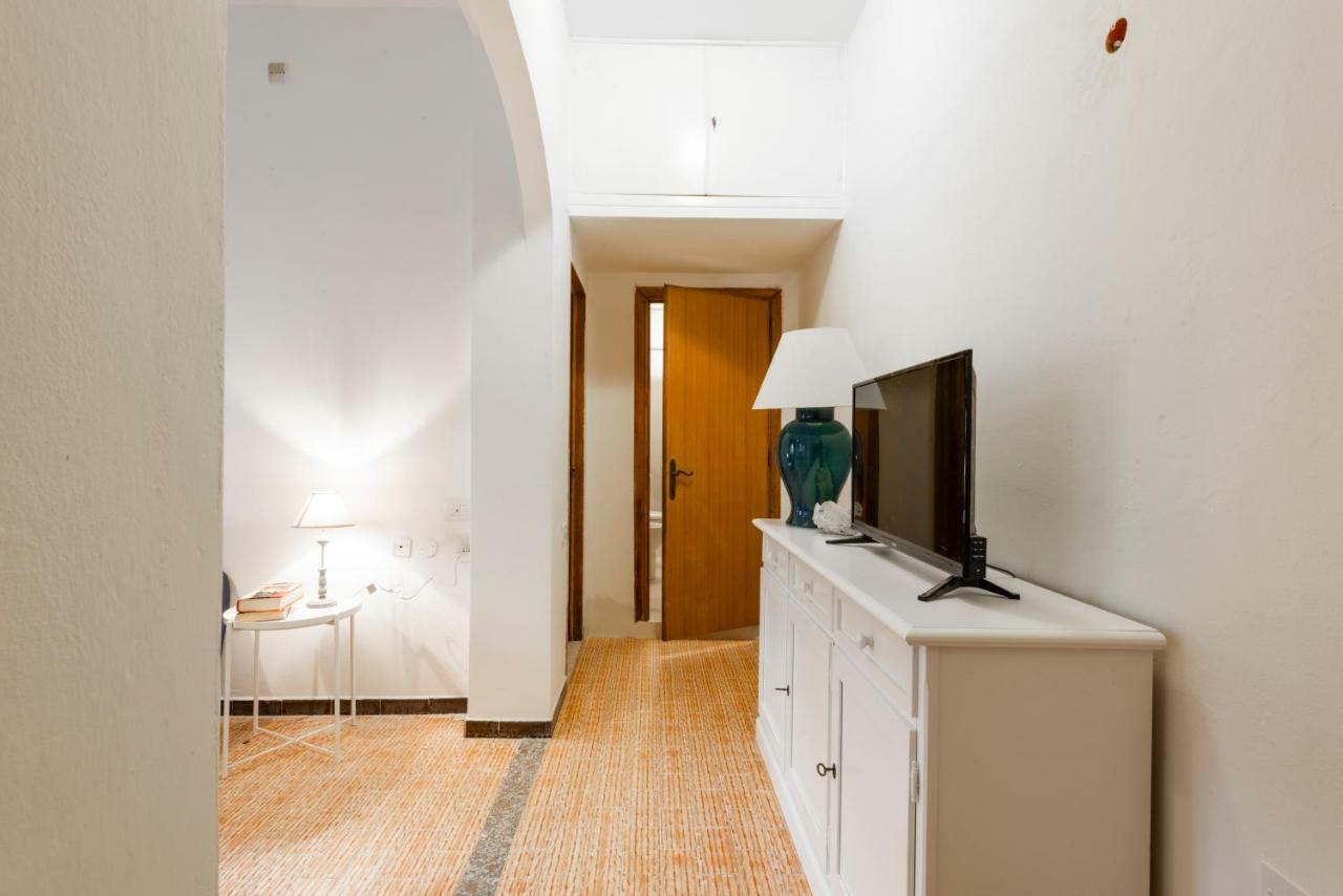 Casa Blu Apartment ฟอลลอนนีกา ภายนอก รูปภาพ